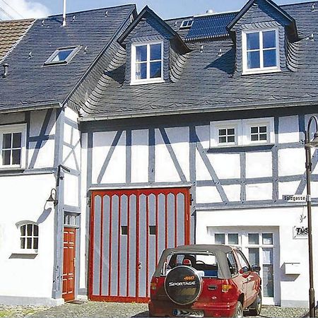 2 Bedroom Gorgeous Home In Hachenburg Exterior photo
