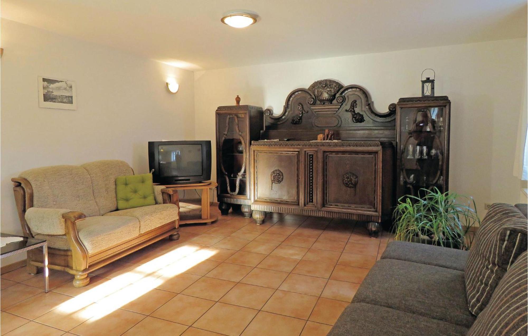 2 Bedroom Gorgeous Home In Hachenburg Exterior photo